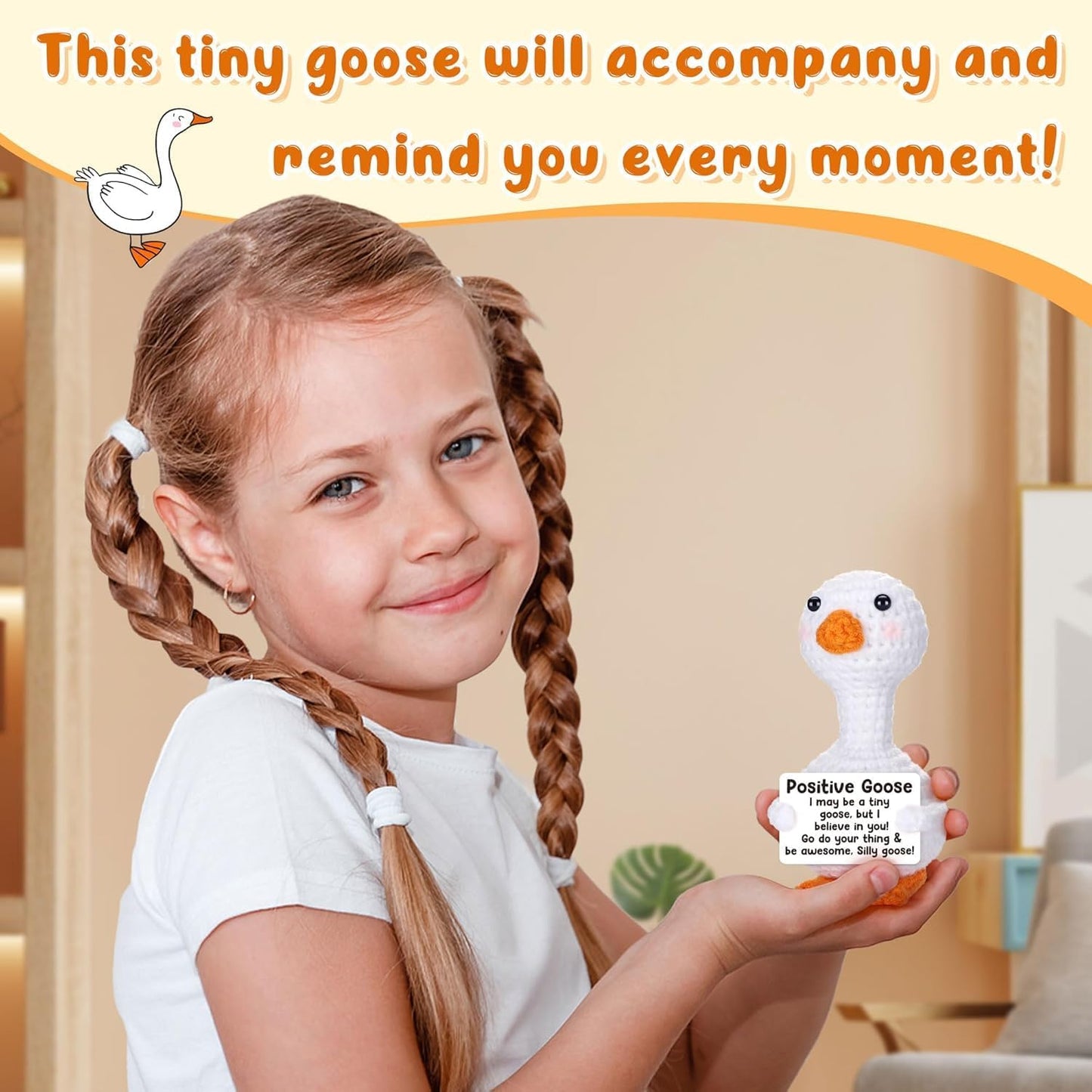 Mini goose-shaped gift for girls, a fashionable item to give as a gift to a friend.