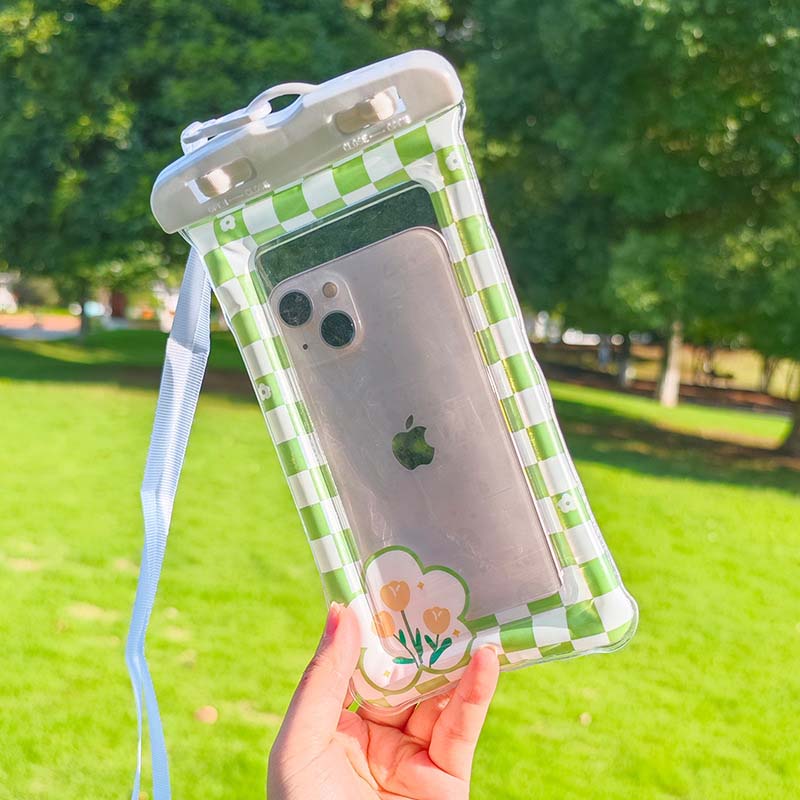 Waterproof phone pouch, touchscreen compatible, suitable for swimming, beach, and other occasions (many styles to choose from)